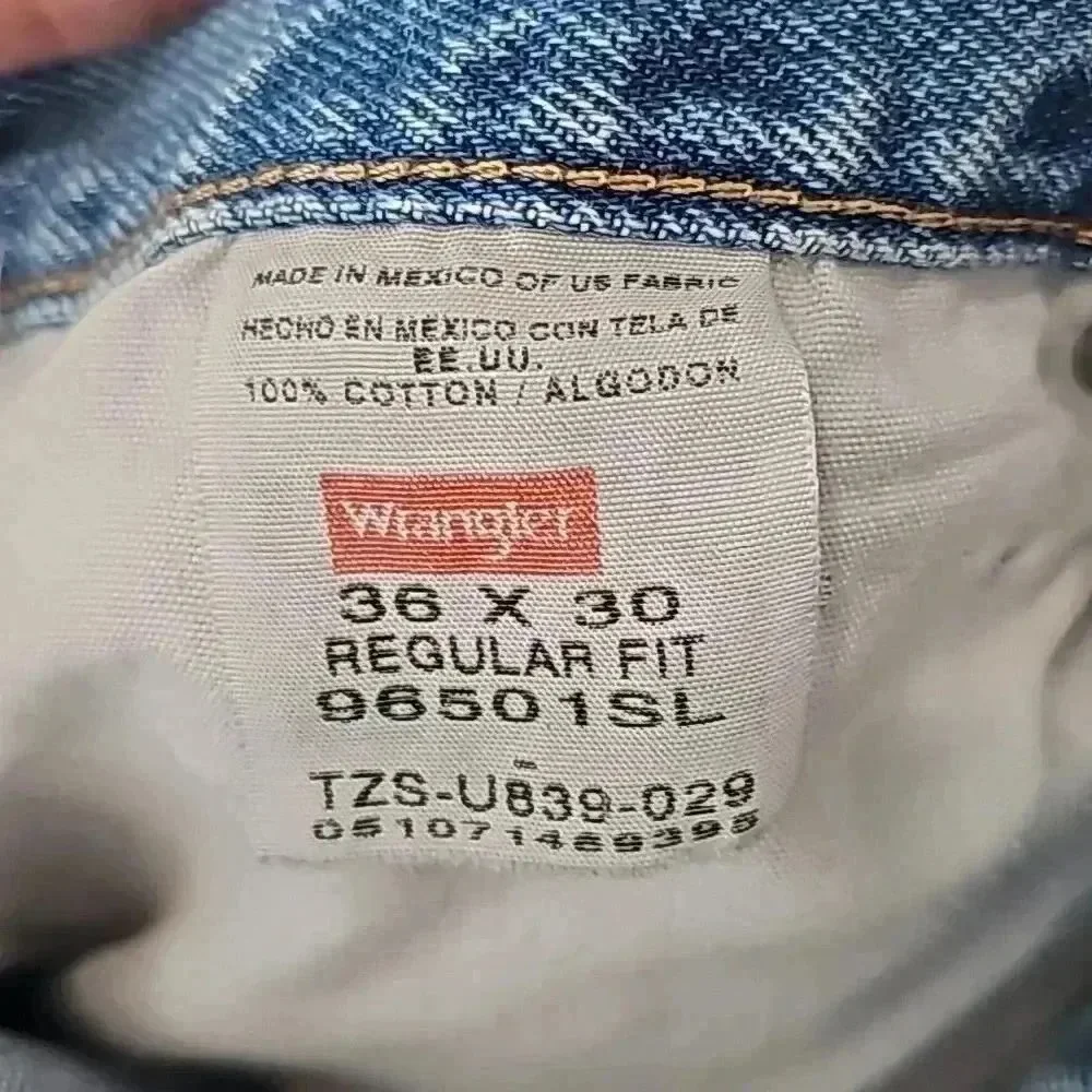 Wrangler Regular fit 36x30 light wash jeans - Picture 7 of 7